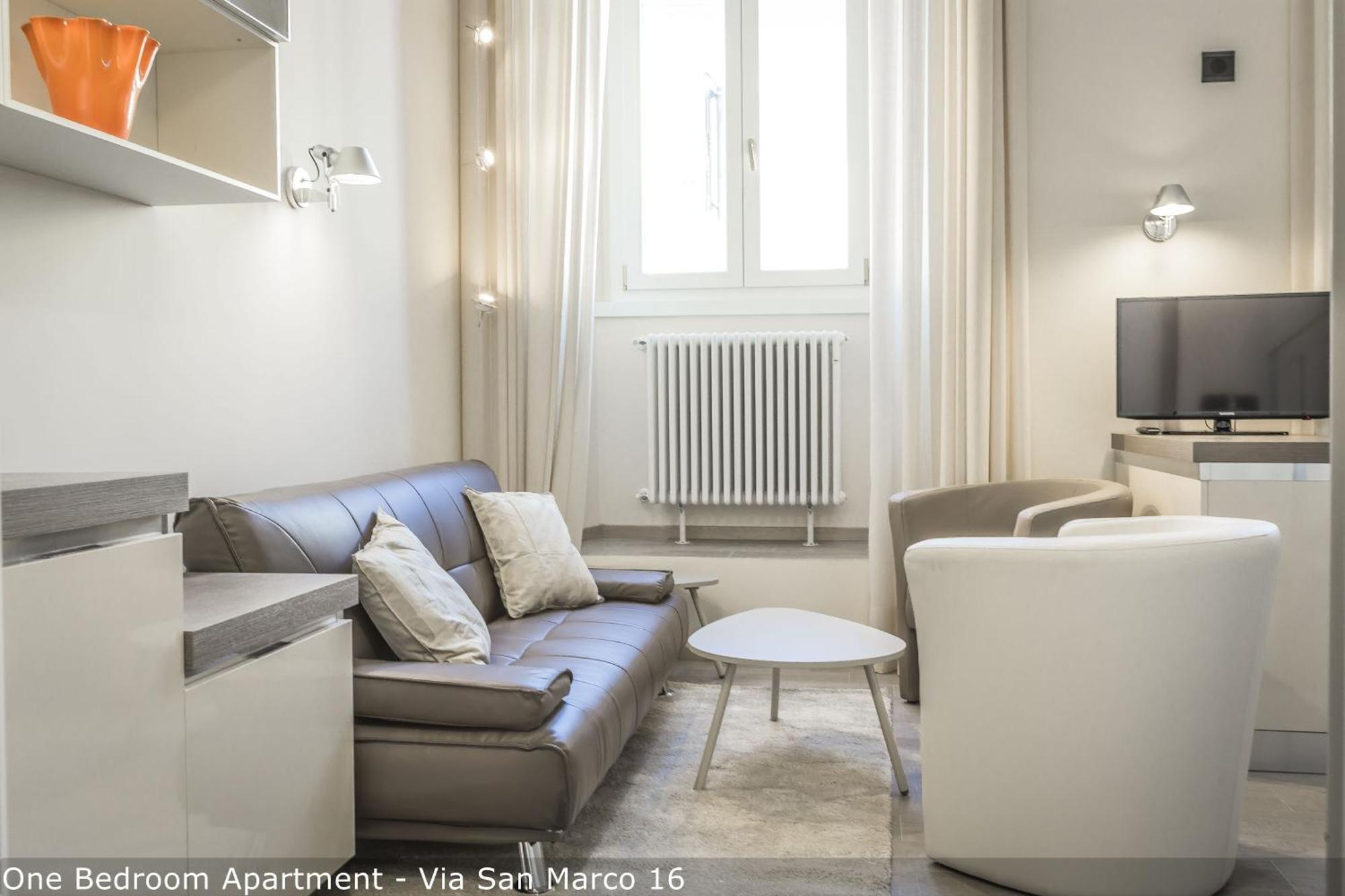 Brera Apartments In San Marco Милано Екстериор снимка