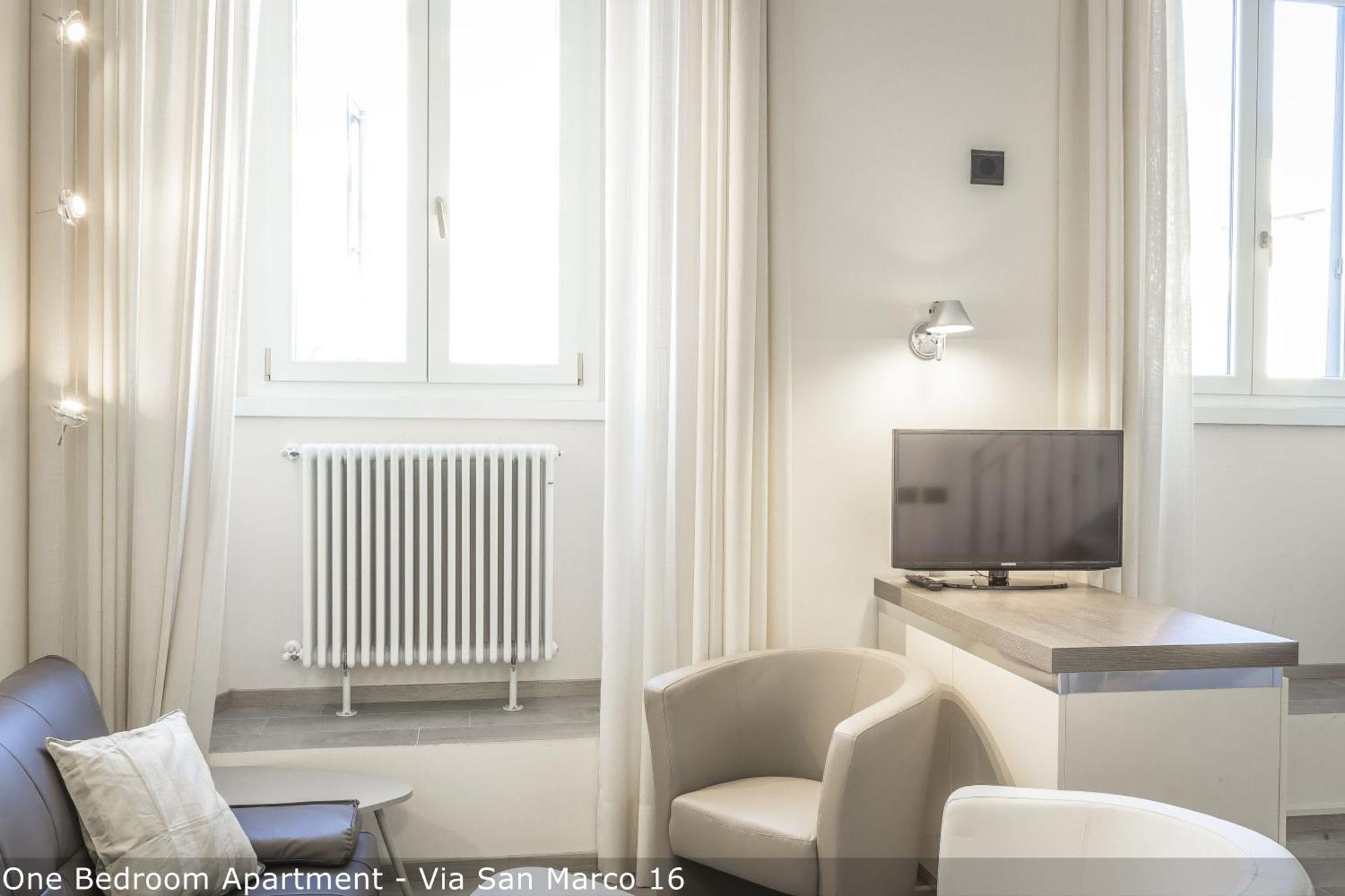 Brera Apartments In San Marco Милано Екстериор снимка